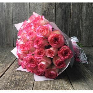 Букет из 29 роз Джумилия
